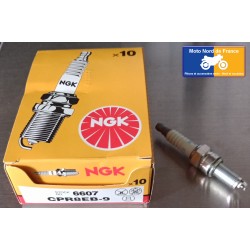 Bougie d'allumage NGK type CPR8EB-9 (6607)