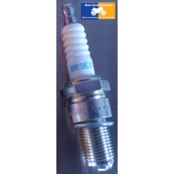 Lot de 4 bougies d'allumage NGK type BR9ES