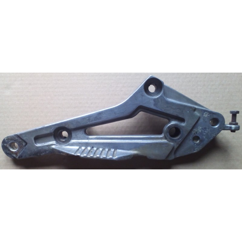Repose pied Yamaha 125 RDLC 1986