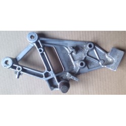 Platine repose pied Honda 750 VFR 1990-1993