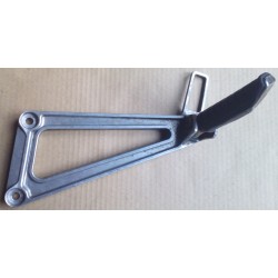 Platine repose pied Honda NX 650 Dominator 1995-1999