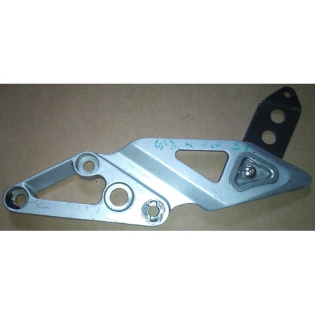 Platine repose pied Suzuki 1100 GSX-R 1993-1998